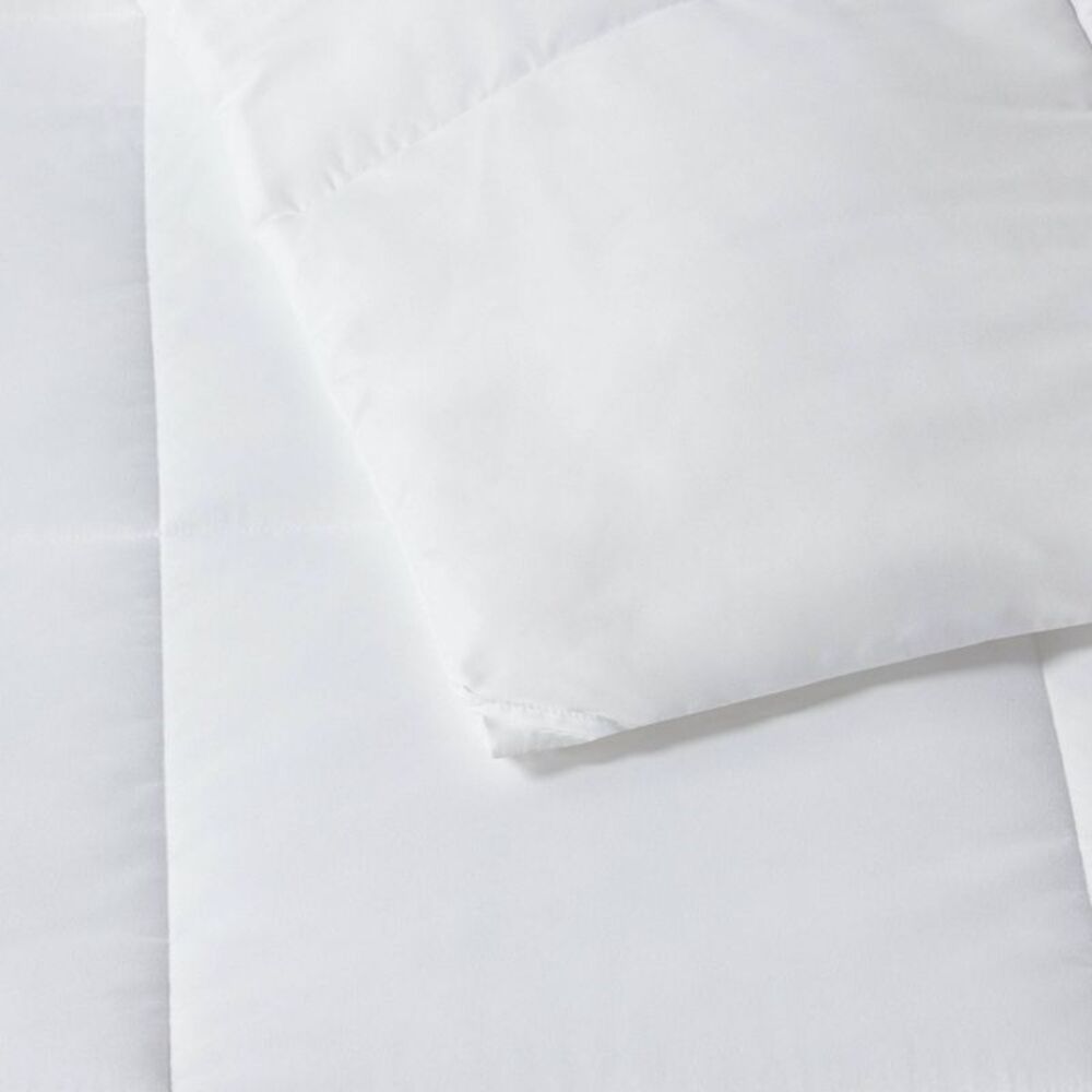 Room Essentials -  Percale Comforter Box Quilting Lig White - Picture 4 of 4